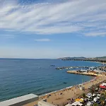 Frejus Plage Tour Mediterranee 10E Etage T2 38M2